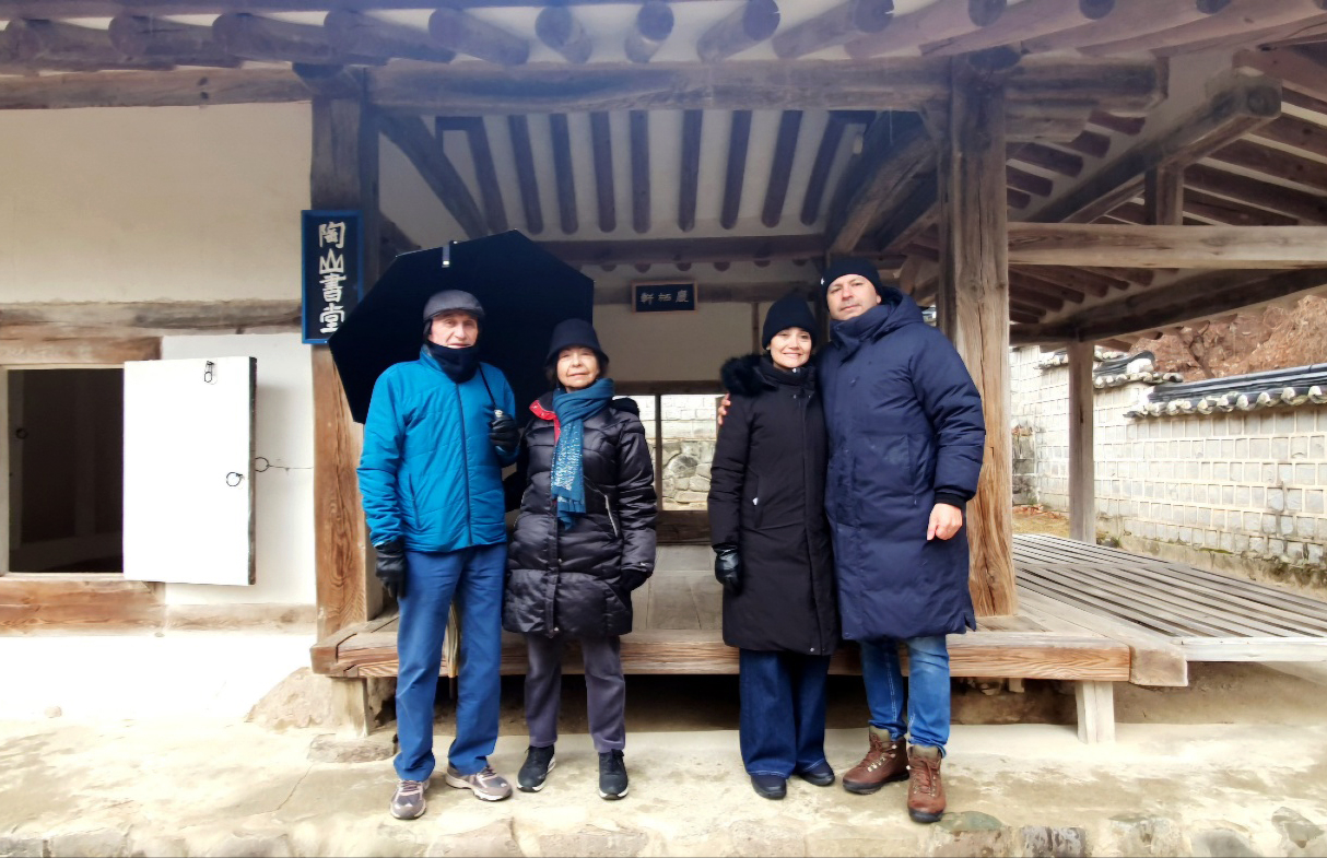 0320 주한콜롬비아대사의 특별한 안동 방문-주한콜롬비아대사(우).jpg