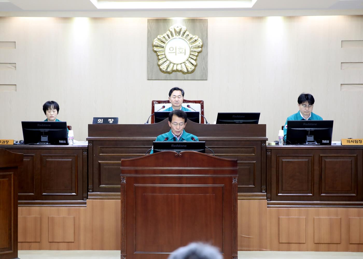 2-3 사진(영양군의회, 제303회 임시회 폐회).jpg