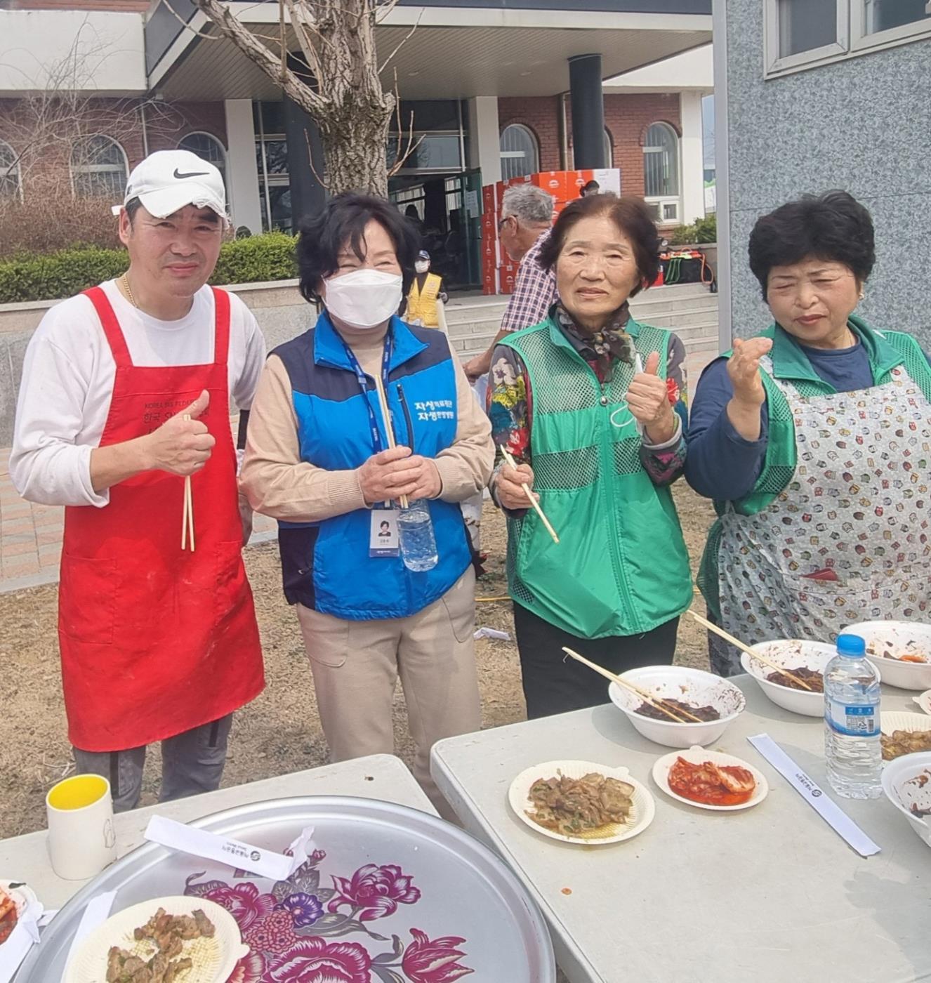 0411 자생의료재단 안동 산불피해 주민들을 위해 침구류 300세트 지원 (2).jpg