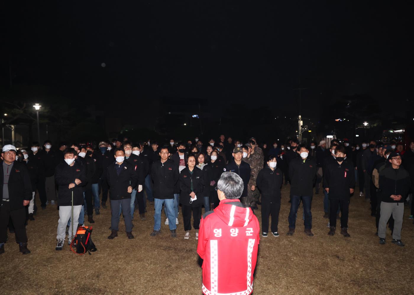 1-2 사진(영양군, 산불진화에 총력전).jpg