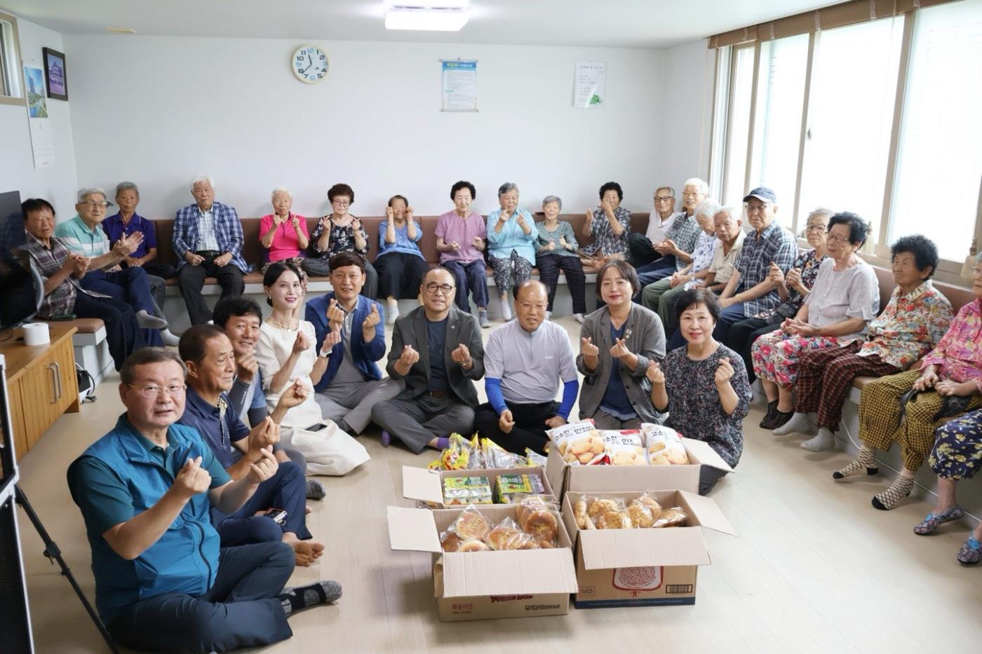 0812 경북아미회 안동성좌원, 아이스크림 나눔행사 진행 (1).jpg