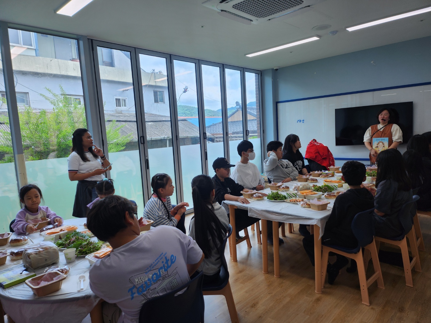 4-3 사진(영양군 다문화가족자녀체험프로그램_요리체험).jpg