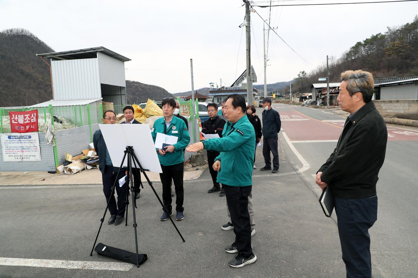 0403 안동시, 산불 피해 지역에 임시조립주택 공급… 신속한 복구 총력 (2).JPG