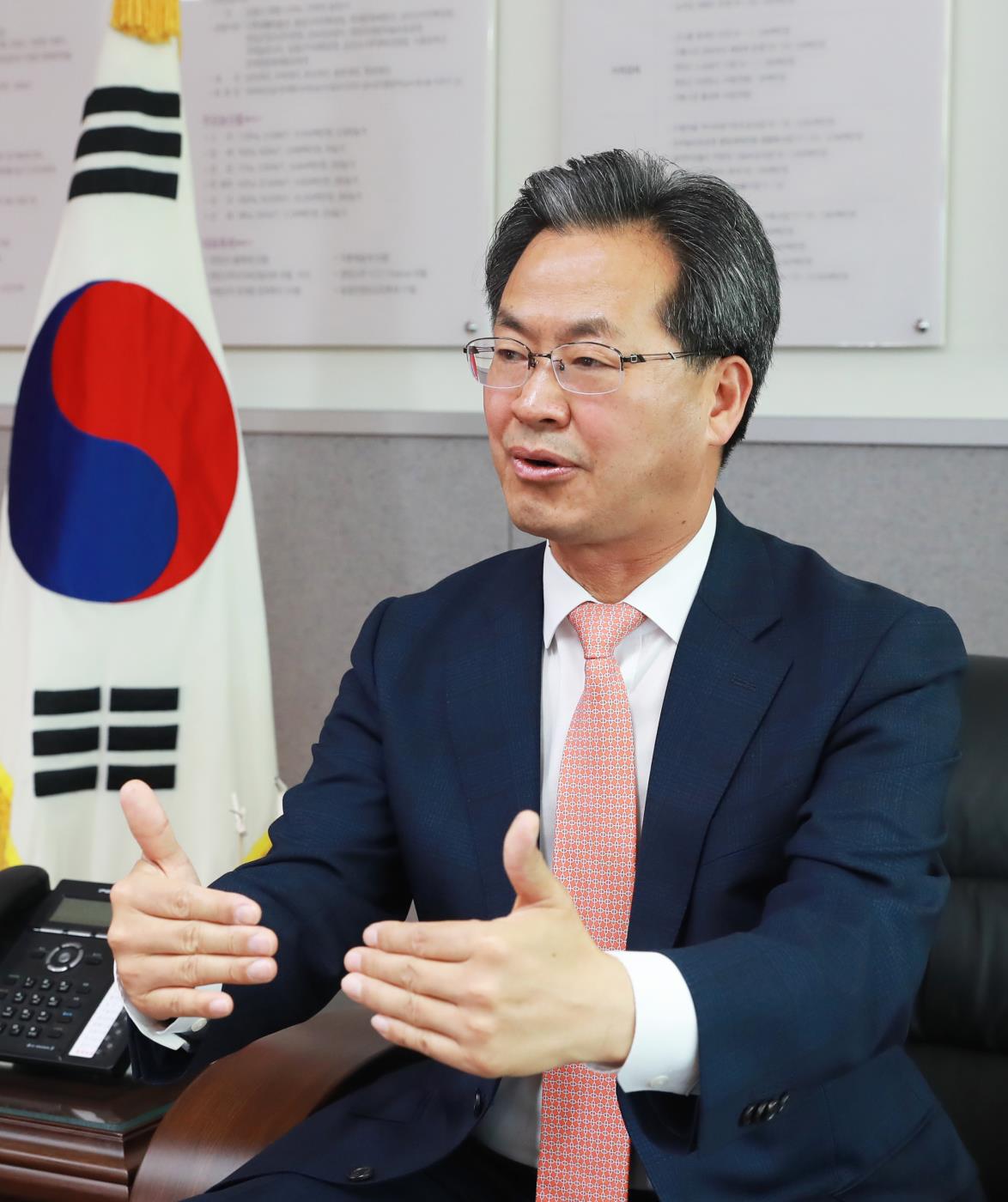 1-2 사진(영양군, 인구절벽 극복을 위한 노력).jpg