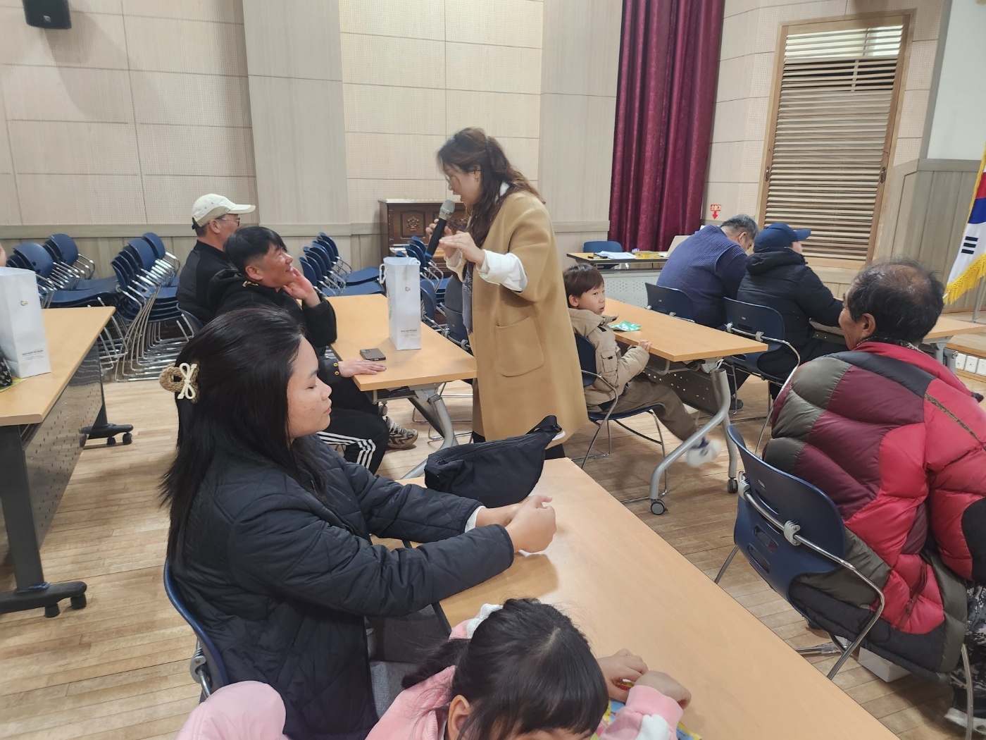 1-3 사진(영양군다문화센터, 다문화가족 자녀의 부모교육 시행).jpg
