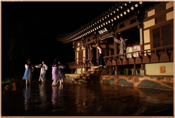 -= IMAGE 10 =-
원본 크기의 사진을 보려면 클릭하세요